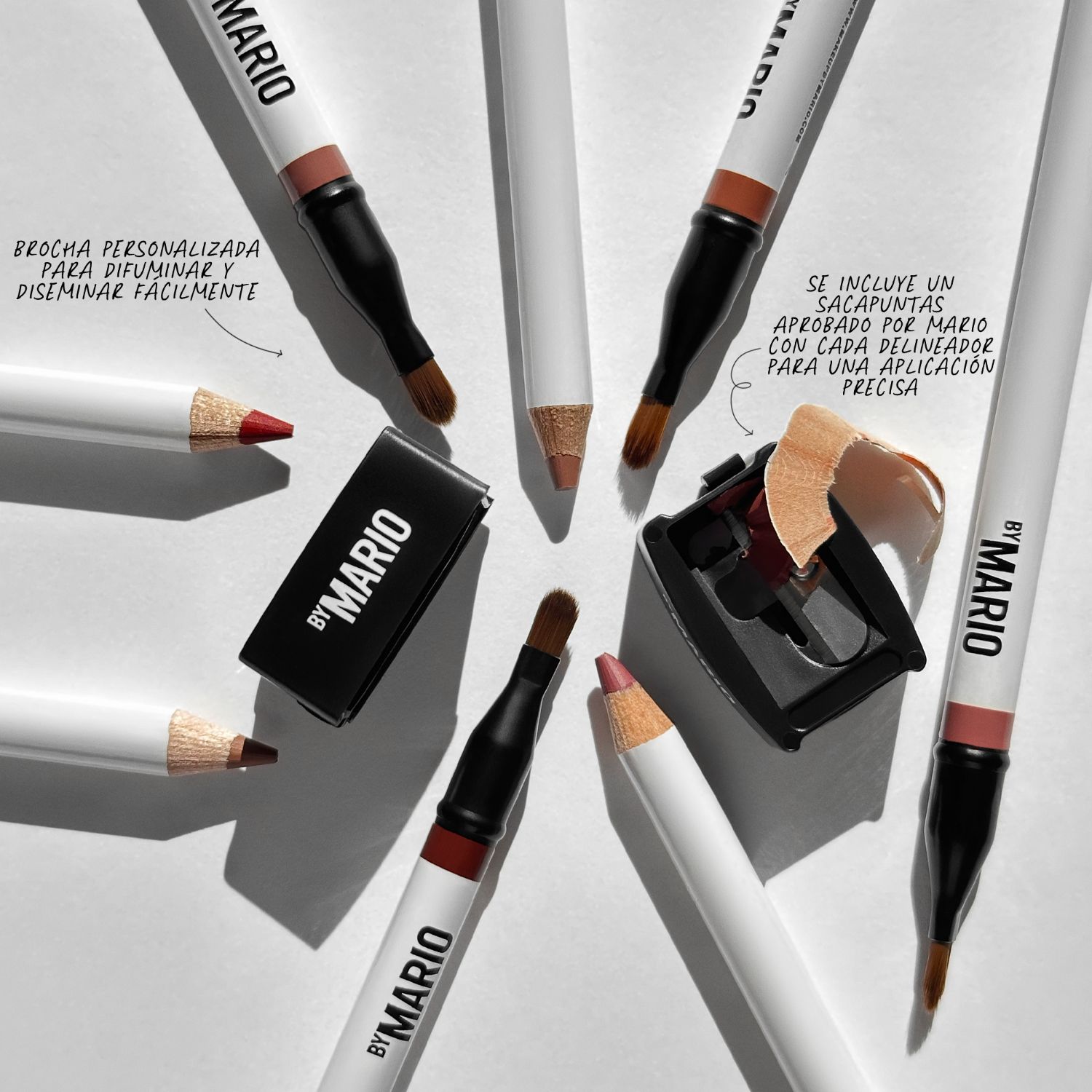 ULTRA SUEDE® SCULPTING LIP PENCIL (DELINEADOR LABIAL CON ACABADO MATE)